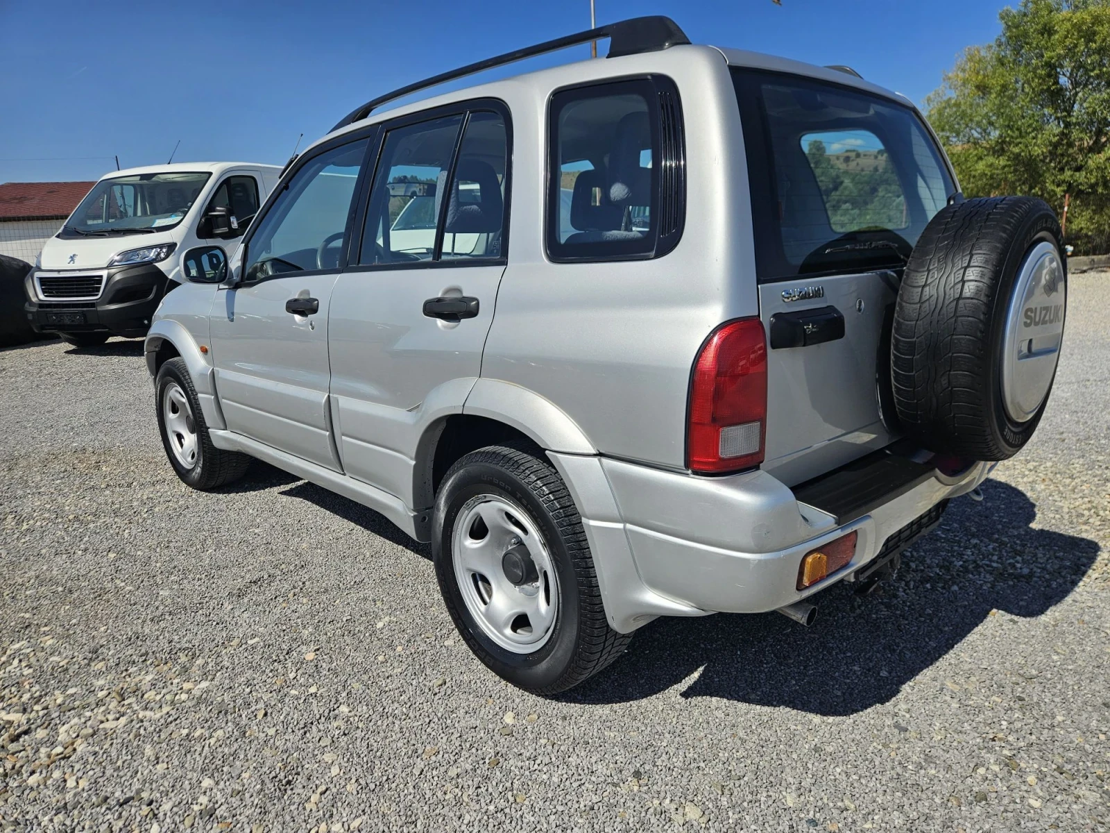 Suzuki Vitara 2.0 HDI 4X4, снимка 6 - Автомобили и джипове - 55743992