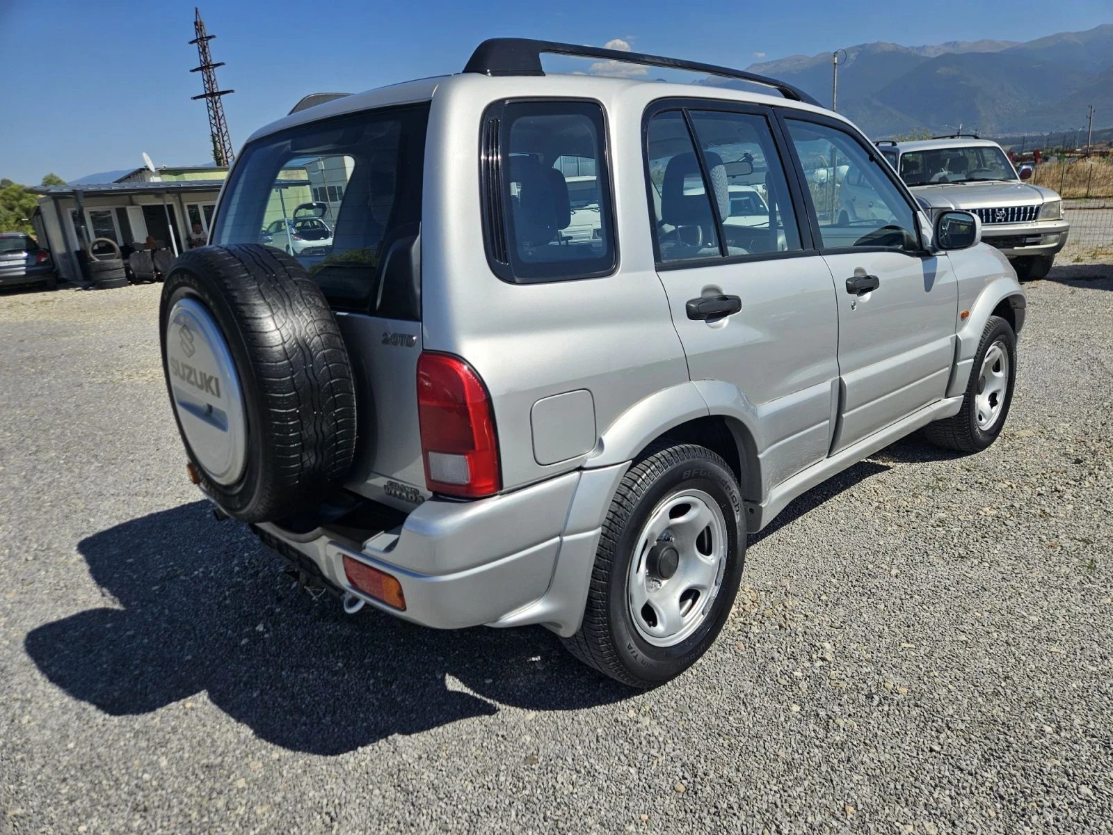 Suzuki Vitara 2.0 HDI 4X4, снимка 5 - Автомобили и джипове - 55743992