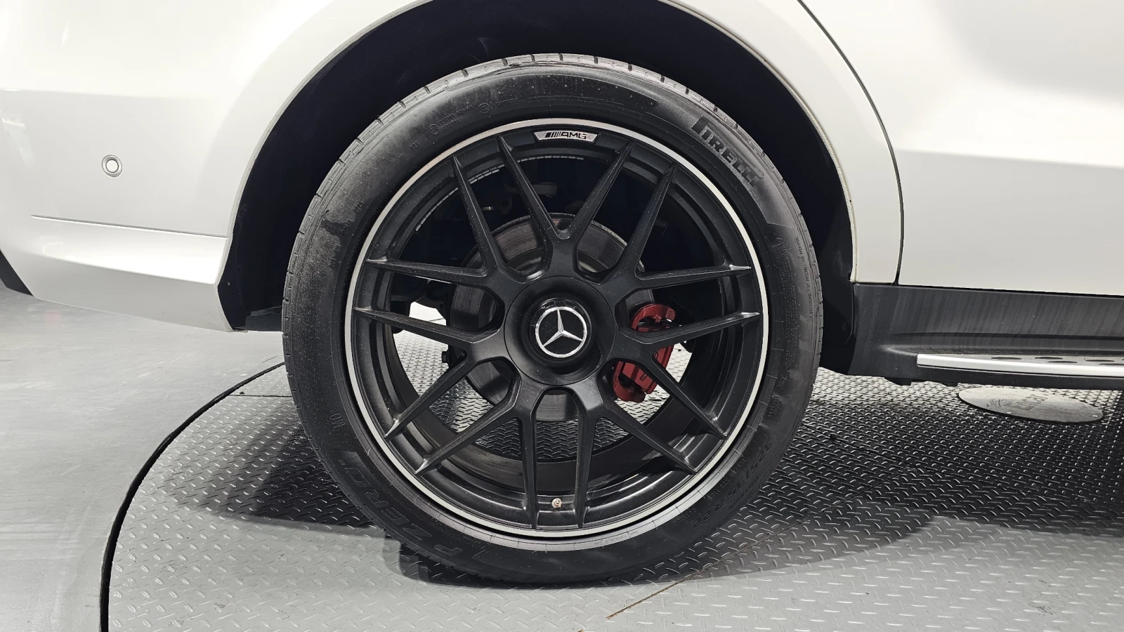 Mercedes-Benz GLE 350 63 AMG KIT* LED* PANAMERICANA* PANO* ОБДУХ* КАМЕРА, снимка 5 - Автомобили и джипове - 55977788