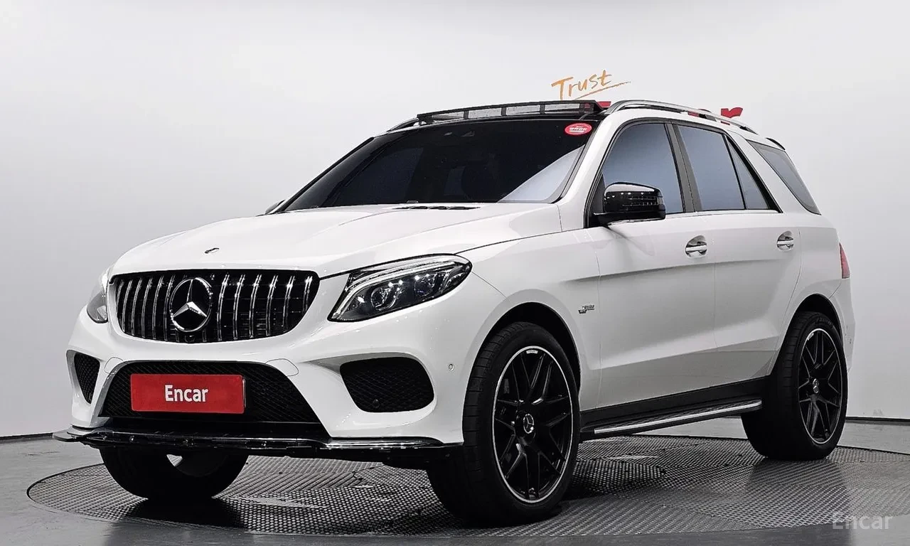 Mercedes-Benz GLE 350 63 AMG KIT* LED* PANAMERICANA* PANO* ОБДУХ* КАМЕРА