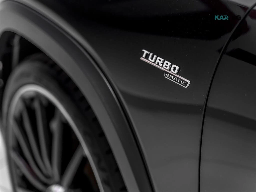 Mercedes-Benz GLB 4MATIC | Carbon | Alcantara, снимка 12 - Автомобили и джипове - 56073555