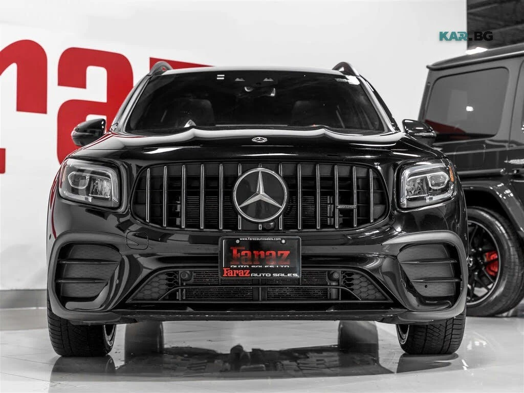 Mercedes-Benz GLB 4MATIC | Carbon | Alcantara, снимка 2 - Автомобили и джипове - 56073555