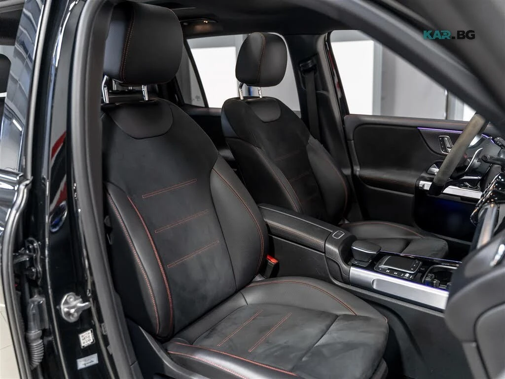 Mercedes-Benz GLB 4MATIC | Carbon | Alcantara, снимка 8 - Автомобили и джипове - 56073555