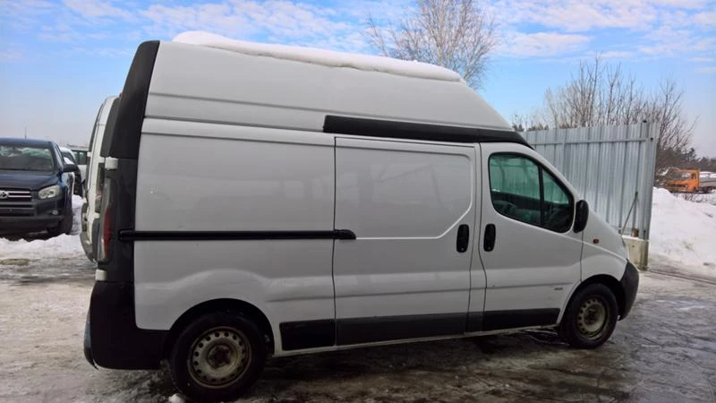 Opel Vivaro 4бр. НА ЧАСТИ, снимка 6 - Бусове и автобуси - 35327775