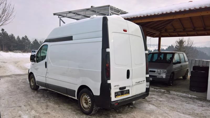 Opel Vivaro 4бр. НА ЧАСТИ, снимка 9 - Бусове и автобуси - 35327775