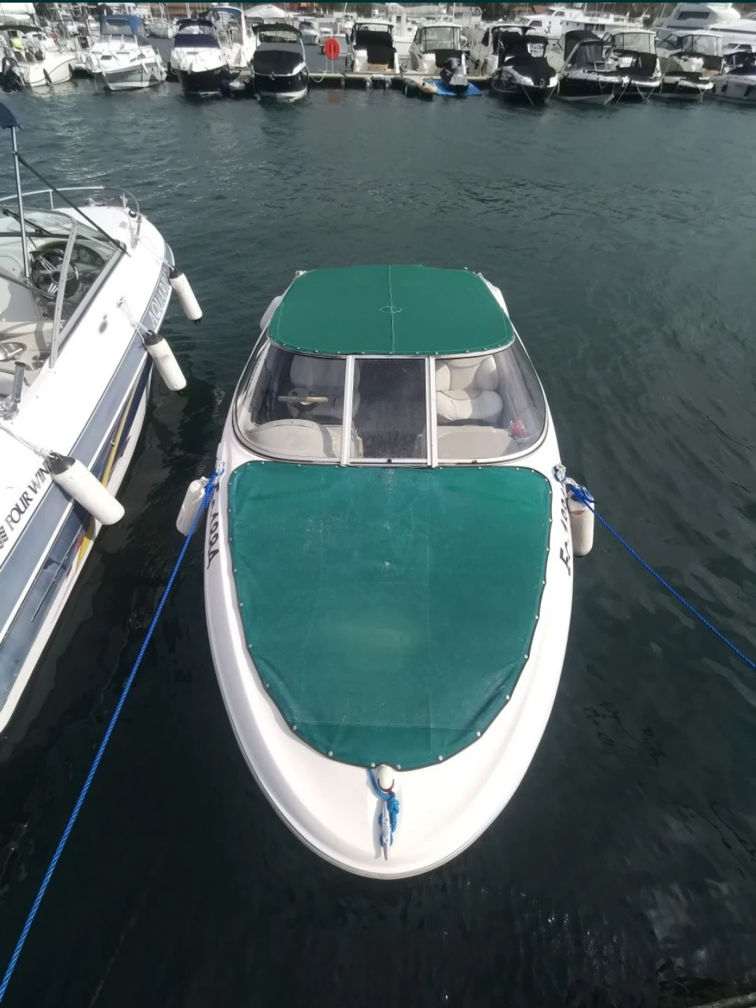 Моторна яхта Bayliner Capri 1850 - изображение 5