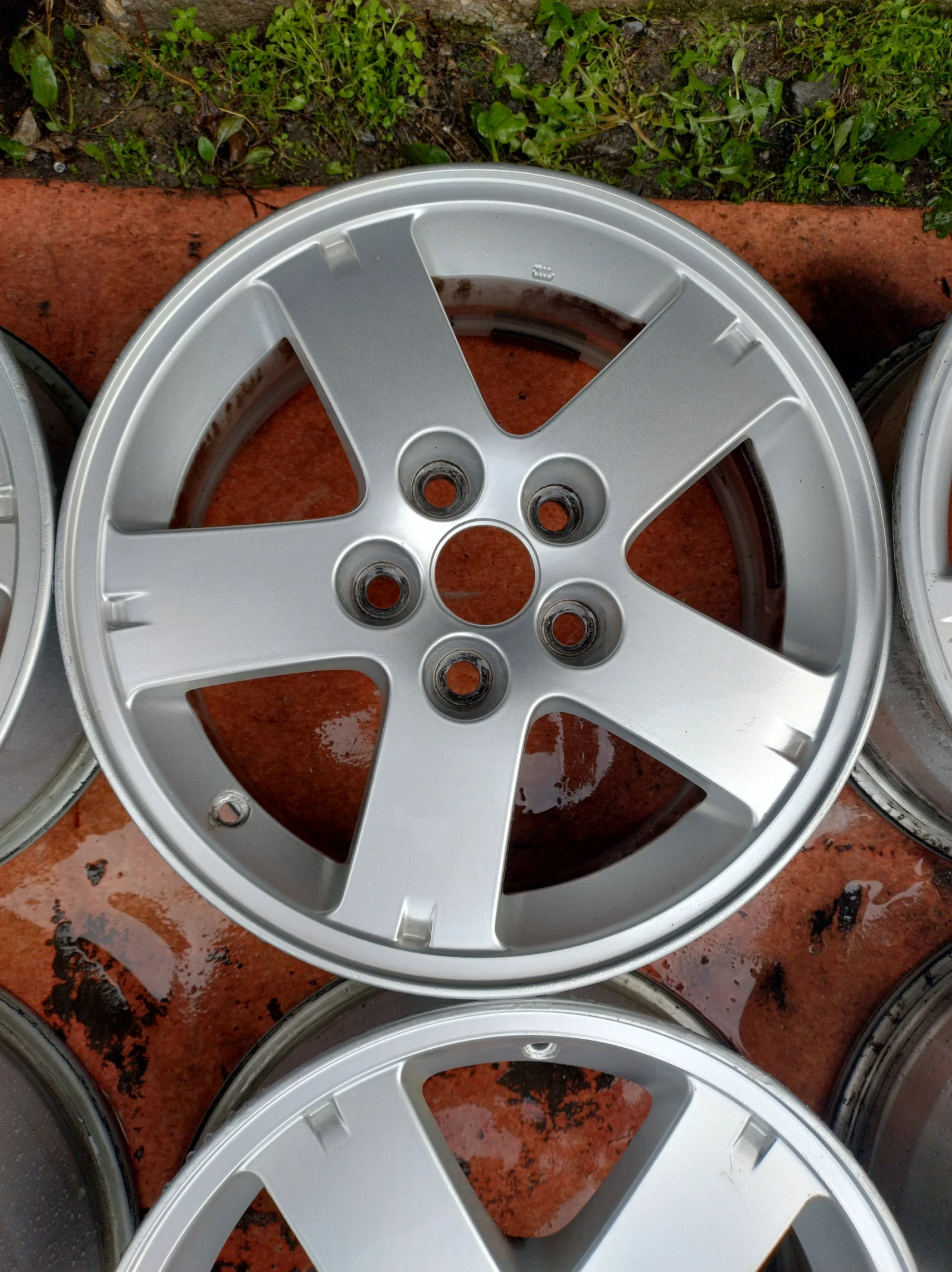   Mitsubishi | Mobile.bg   6