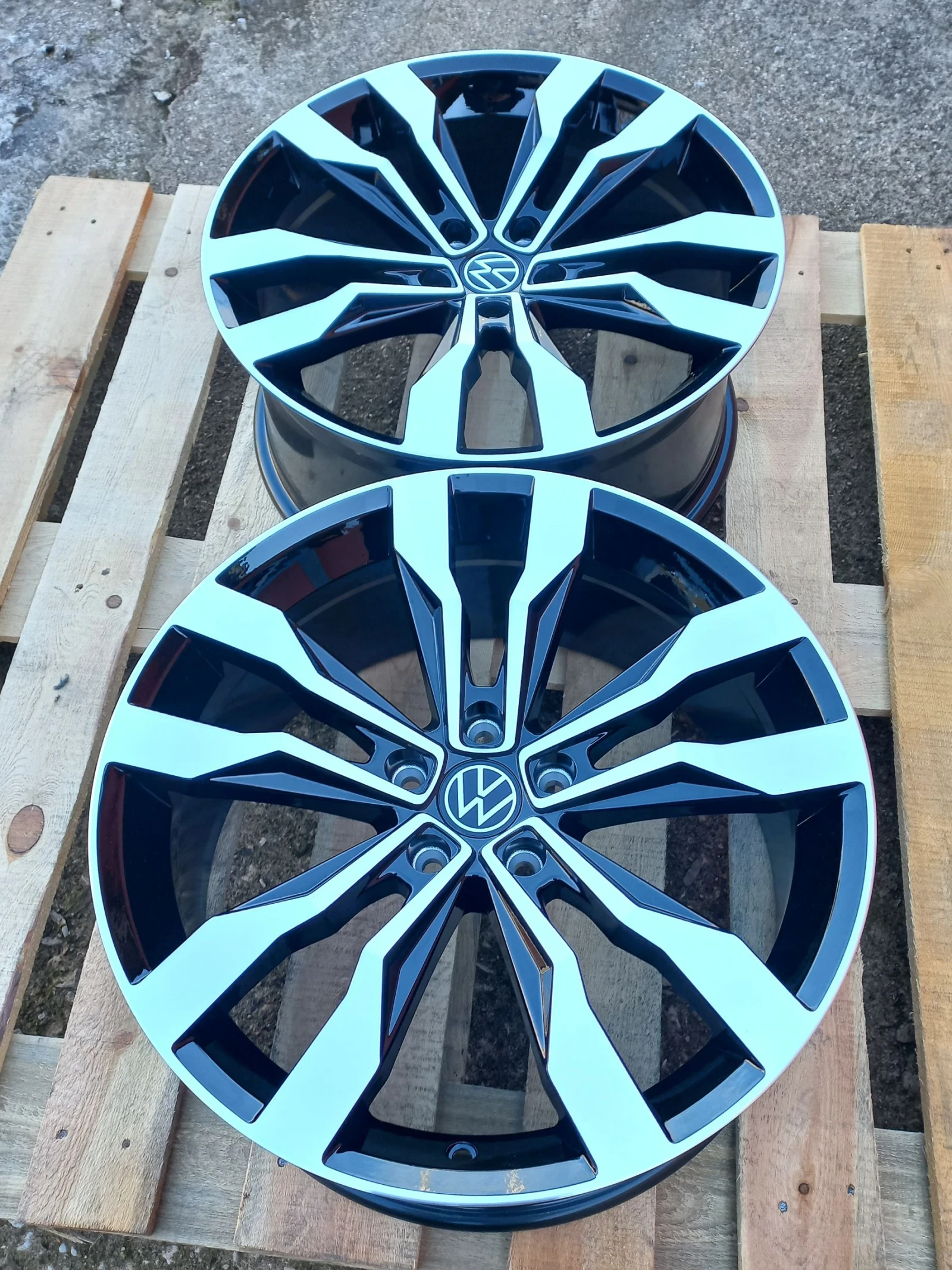 Джанти за VW Tiguan, снимка 4 - Гуми и джанти - 54982168