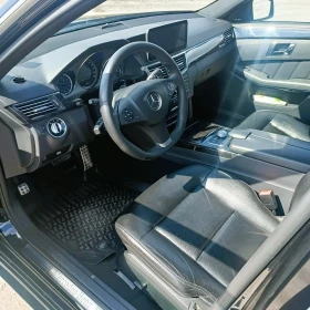 Mercedes-Benz E 500 5, 5 с ГАЗ, снимка 12