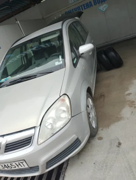 Opel Zafira Газ Метан , снимка 1