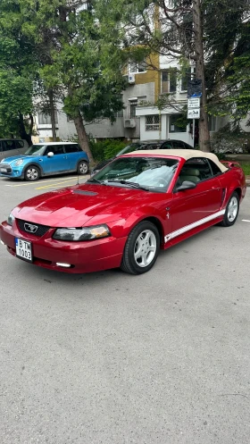 Ford Mustang Кабриолет , снимка 1
