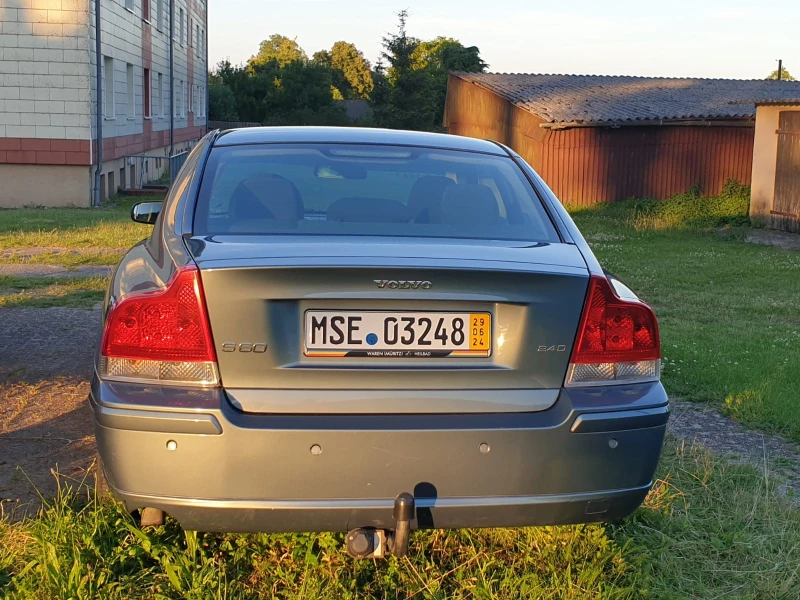 Volvo S60, снимка 1 - Автомобили и джипове - 46934927