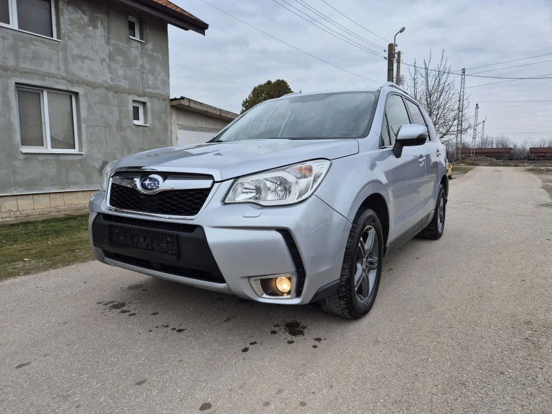 Subaru Forester 2.0XT AWD АВТОМАТ , снимка 1 - Автомобили и джипове - 48995909