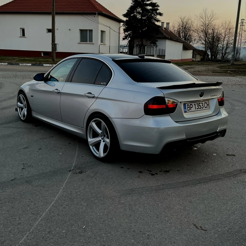 BMW 330, снимка 6 - Автомобили и джипове - 49088353