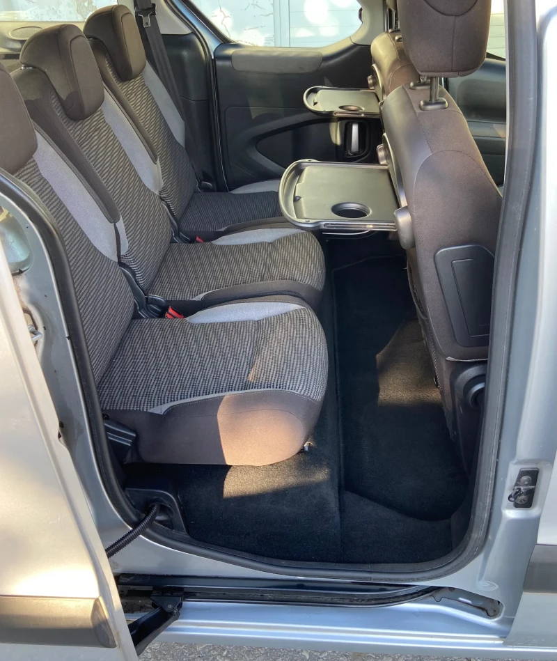 Peugeot Partner 1.6i, снимка 7 - Автомобили и джипове - 52824518