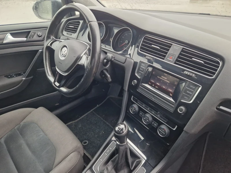VW Golf 1.4I, снимка 10 - Автомобили и джипове - 52361805