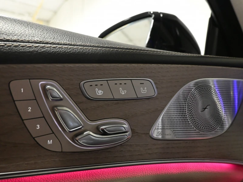 Mercedes-Benz CLS 63 AMG HUD 360CAM Massage * АВТОФИНАНСИРАНЕ, снимка 13 - Автомобили и джипове - 52727679