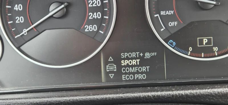 BMW 320 Sport line , снимка 9 - Автомобили и джипове - 53119329