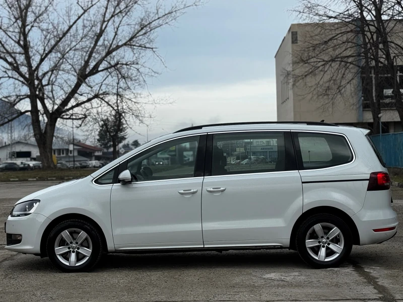 VW Sharan 2.0TDI/FACELIFT/ДИСТРОНИК, снимка 2 - Автомобили и джипове - 53267811