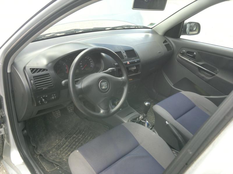 Seat Ibiza 1.4, снимка 5 - Автомобили и джипове - 14989560