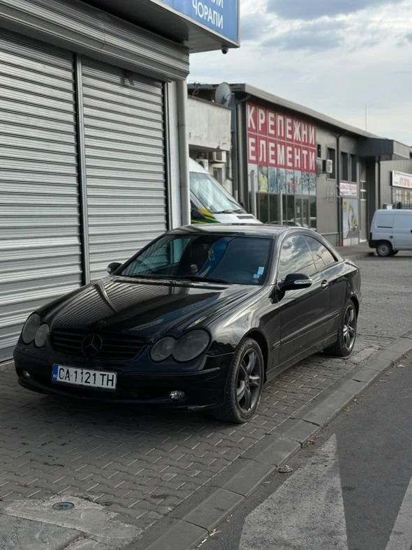 Mercedes-Benz CLK, снимка 2 - Автомобили и джипове - 48727845