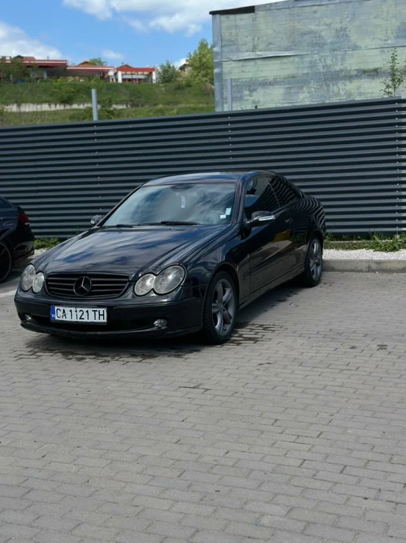 Mercedes-Benz CLK, снимка 3 - Автомобили и джипове - 48727845