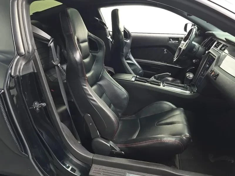 Ford Mustang, снимка 12 - Автомобили и джипове - 56687992
