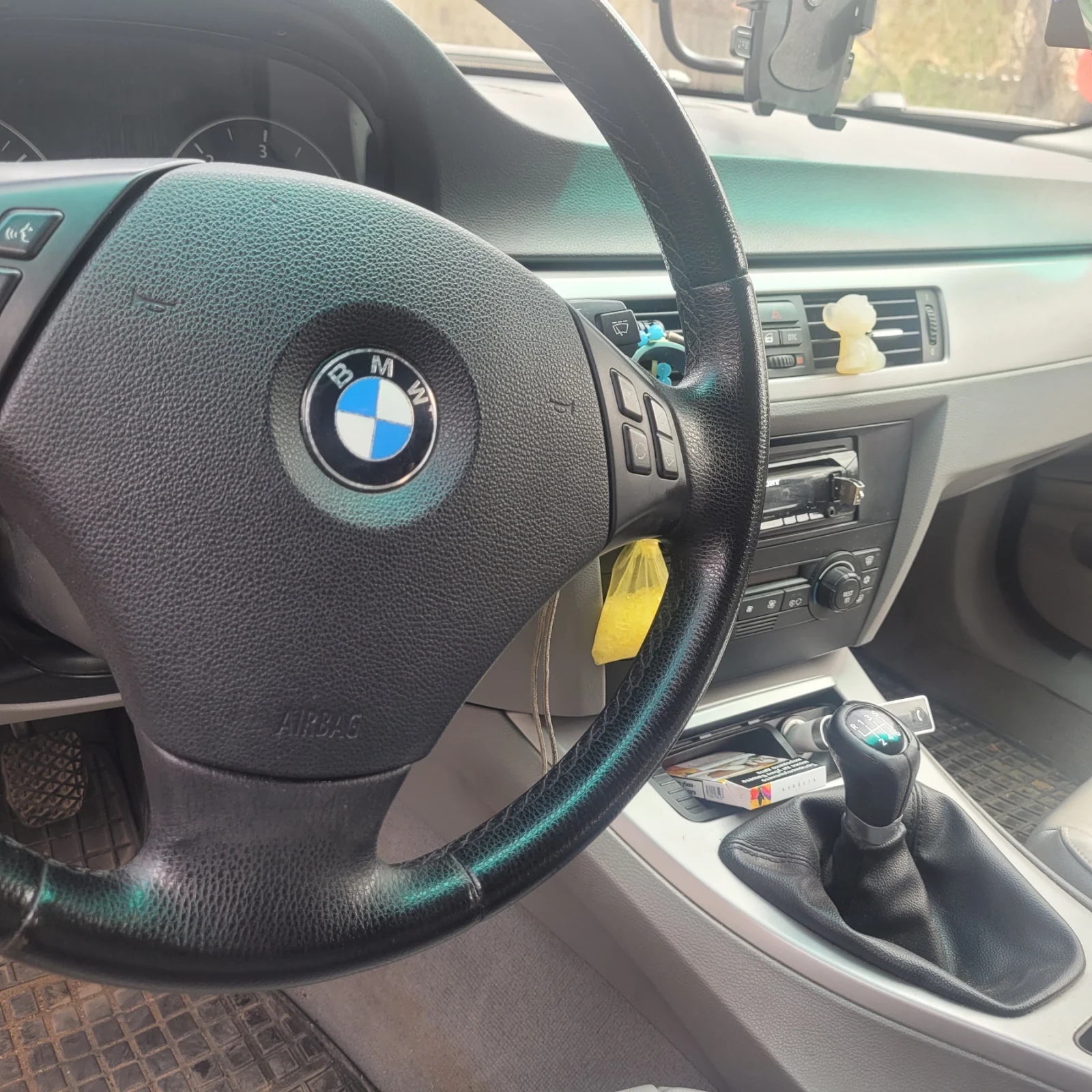 BMW 320  - изображение 7