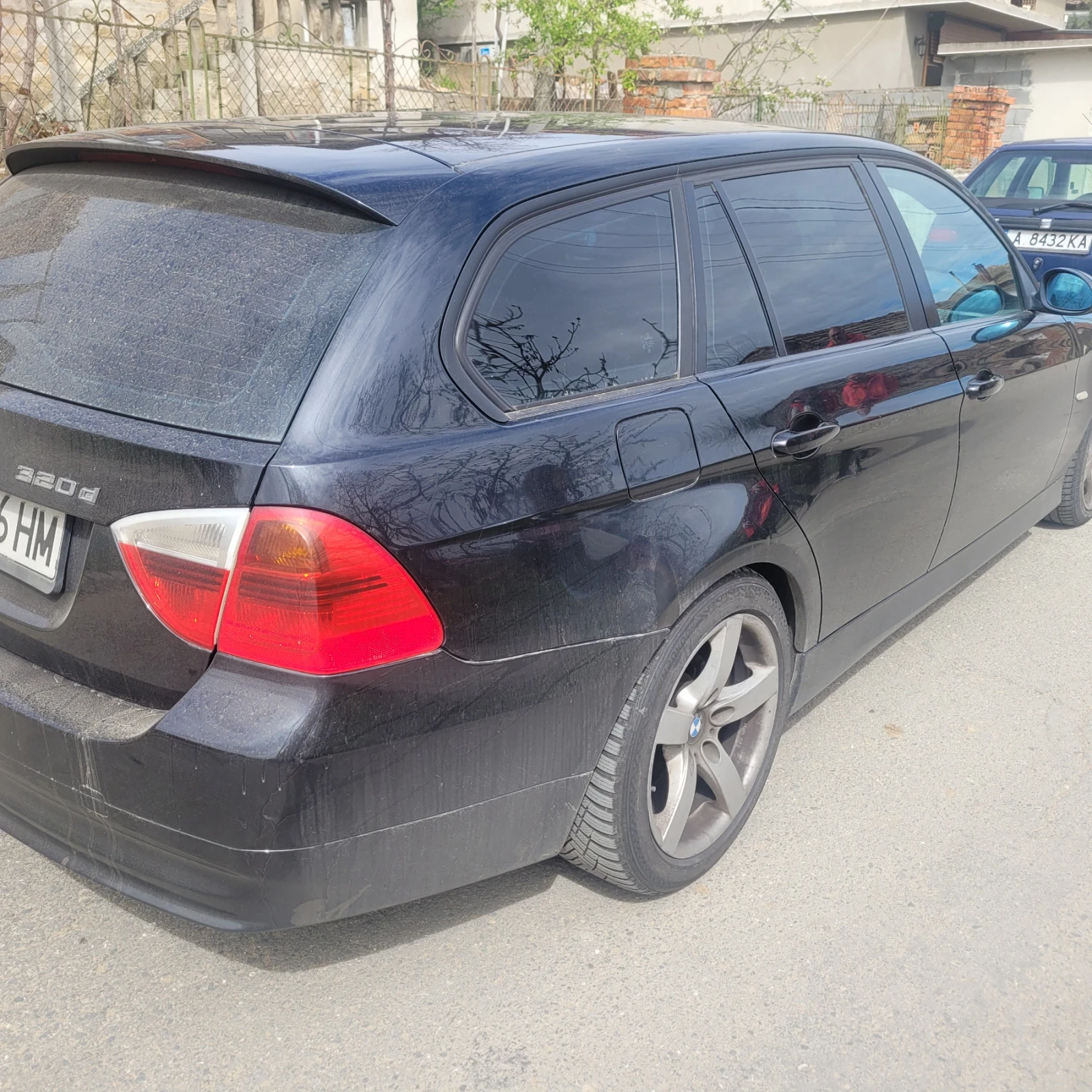 BMW 320  - изображение 2