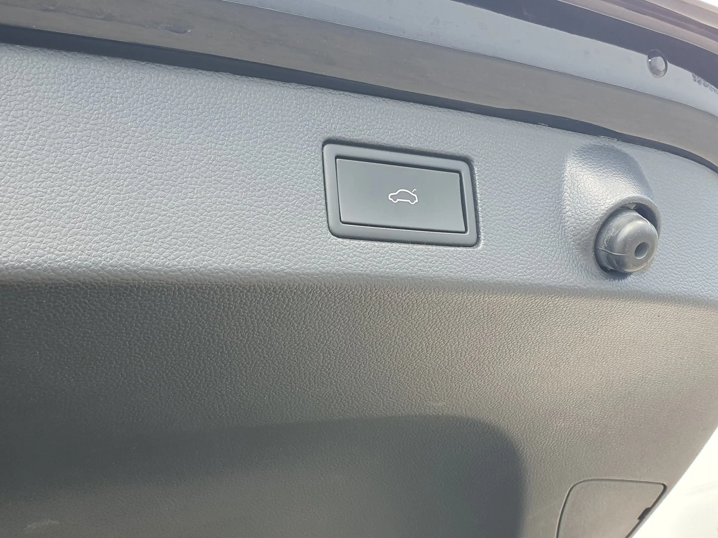 VW Arteon R-Line 2.0 TDI SCR DSG | Mobile.bg � ����������� 16