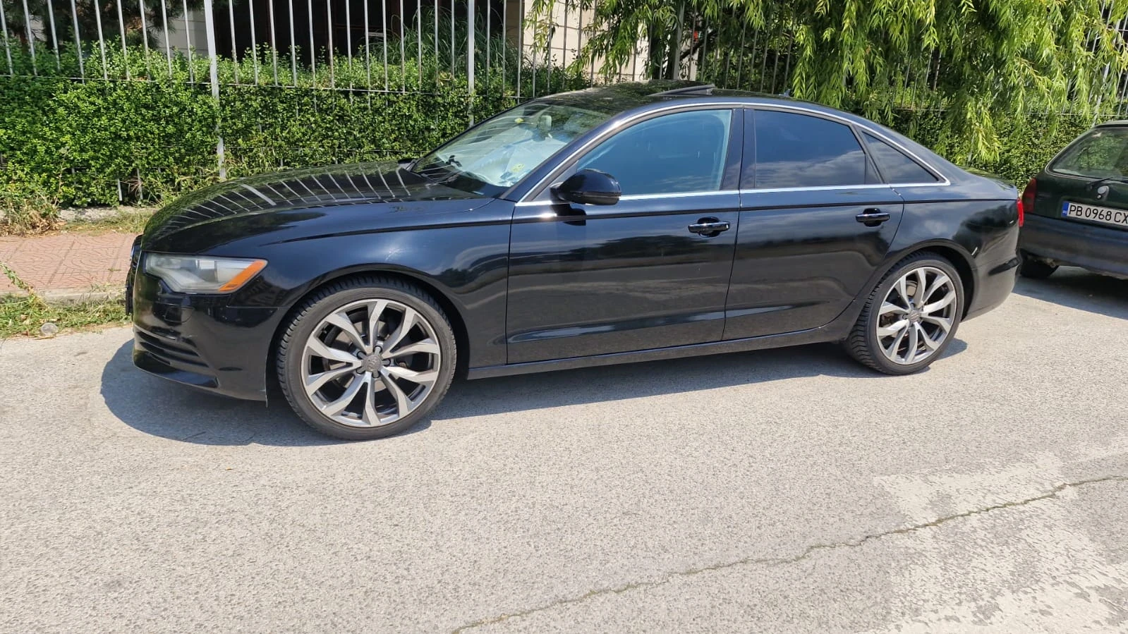 Audi A6 2, 0 benzin Перфектен  - изображение 10