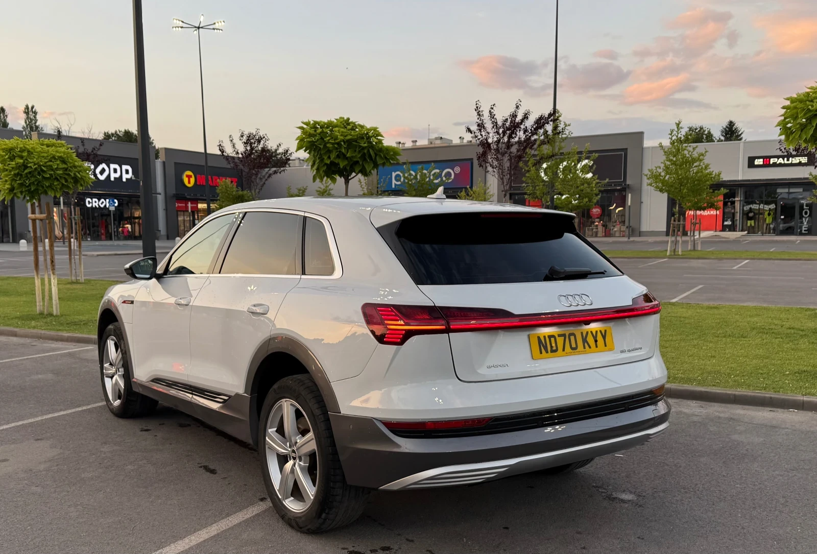 Audi E-Tron 50 Quattro Technik - изображение 7