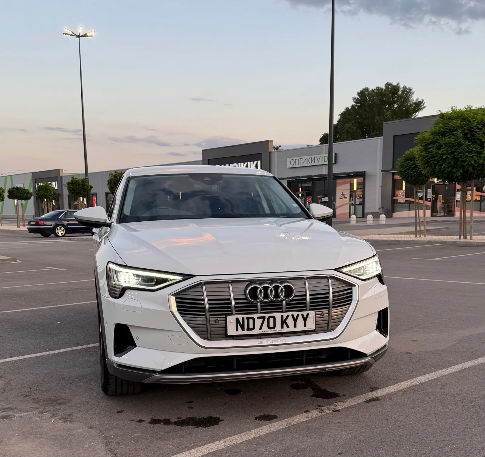 Audi E-Tron 50 Quattro Technik - изображение 2