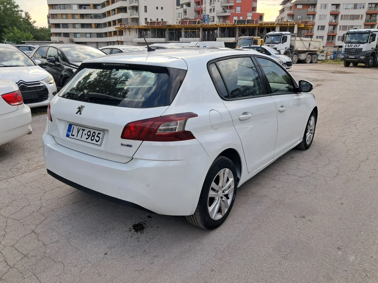 Peugeot 308 16 хди 120кс автомат - изображение 9