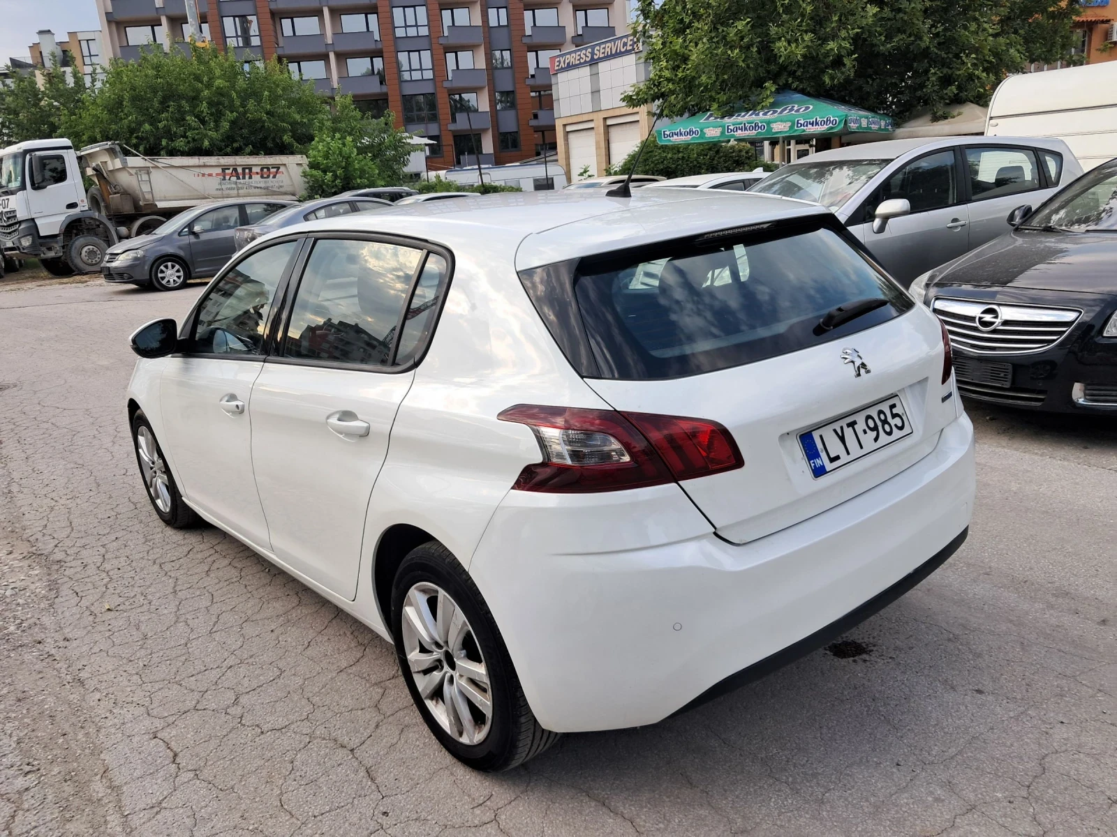 Peugeot 308 16 хди 120кс автомат - изображение 8