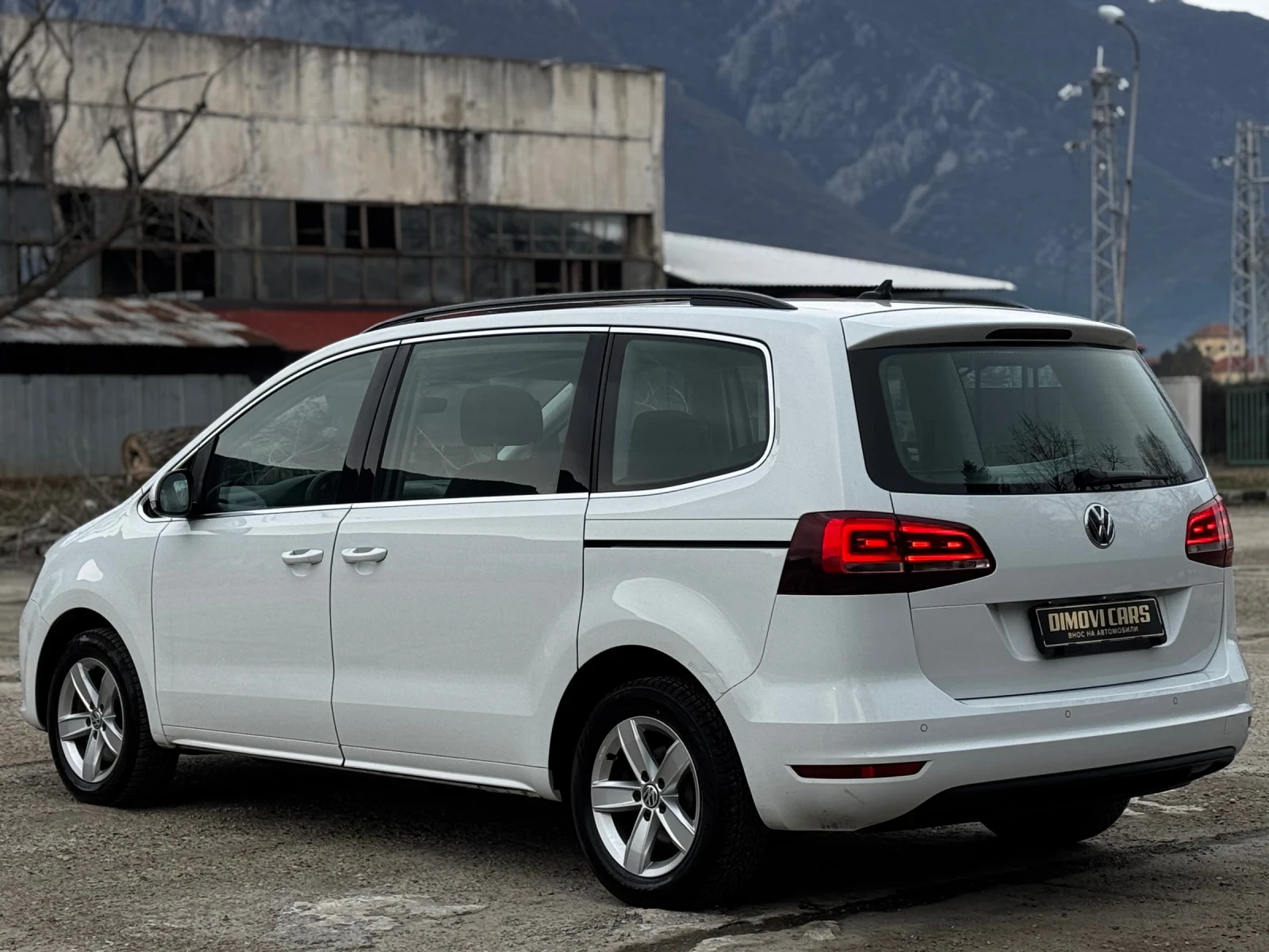 VW Sharan 2.0TDI/FACELIFT/ДИСТРОНИК - изображение 3