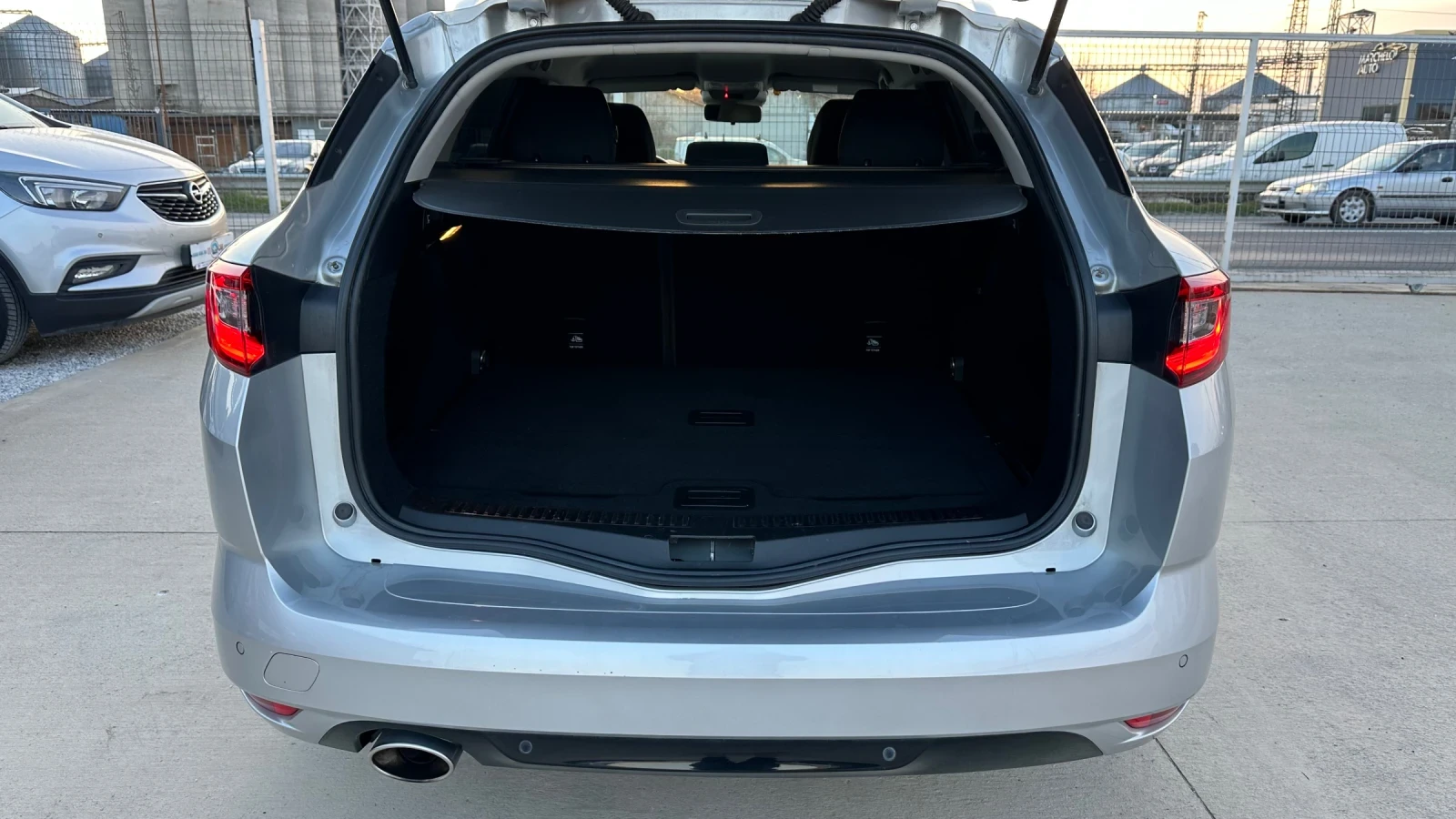 Renault Megane 1.5dci Intens! Digital! EURO 6b ������! ����! | Mobile.bg � ����������� 17