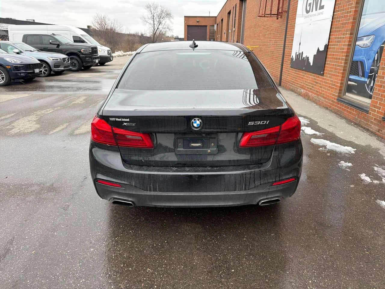 BMW 530 530i xDrive  CARFAX | Mobile.bg � ����������� 4