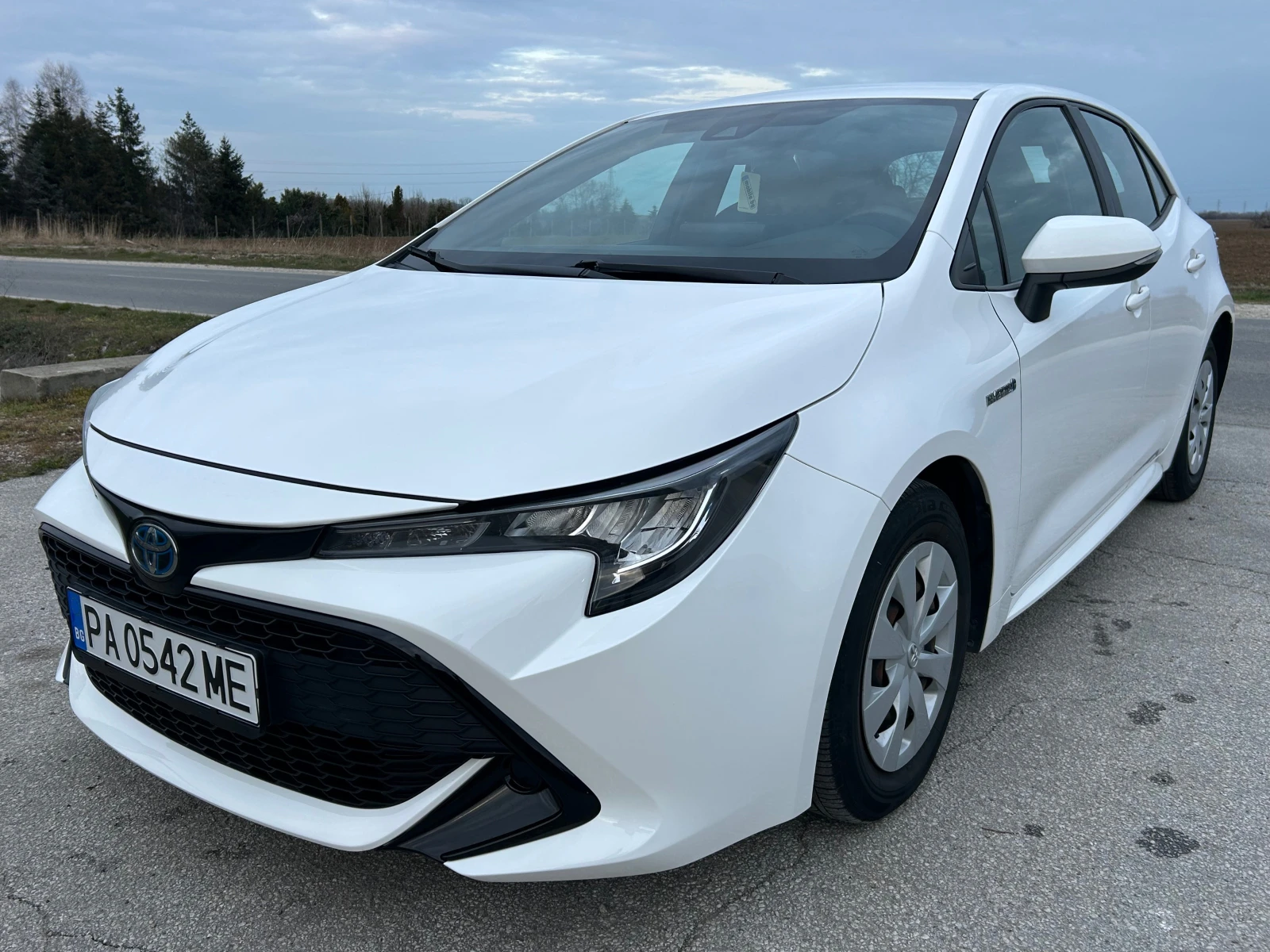 Toyota Corolla 1.8 HYBRID 