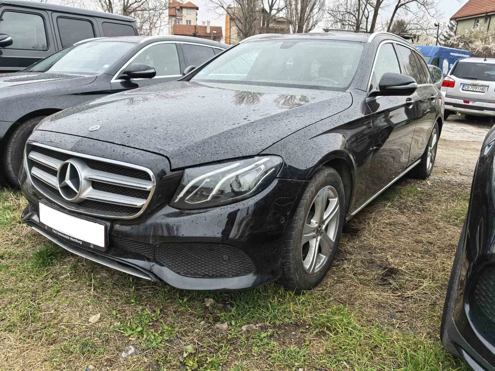Mercedes-Benz E 200, снимка 3 - Автомобили и джипове - 54057718