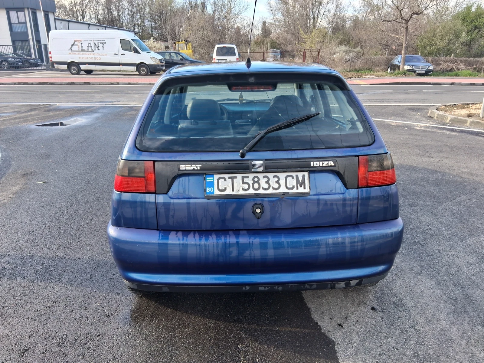 Seat Ibiza 1.4 Бензин, снимка 4 - Автомобили и джипове - 54096037