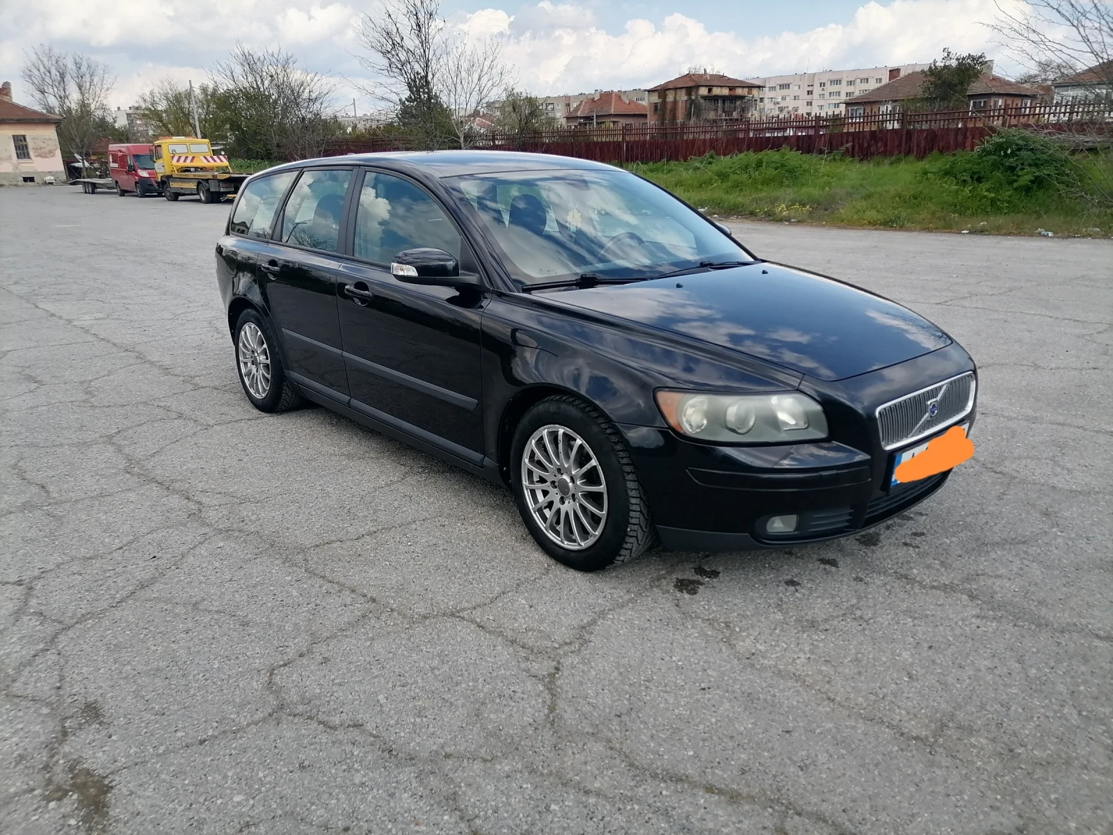 Volvo V50 Комби, снимка 3 - Автомобили и джипове - 54385461