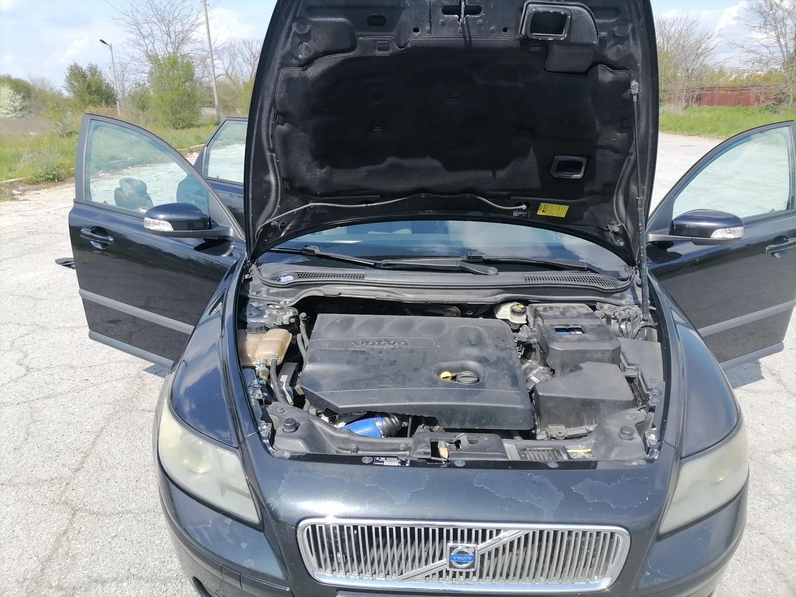 Volvo V50 Комби, снимка 6 - Автомобили и джипове - 54385461