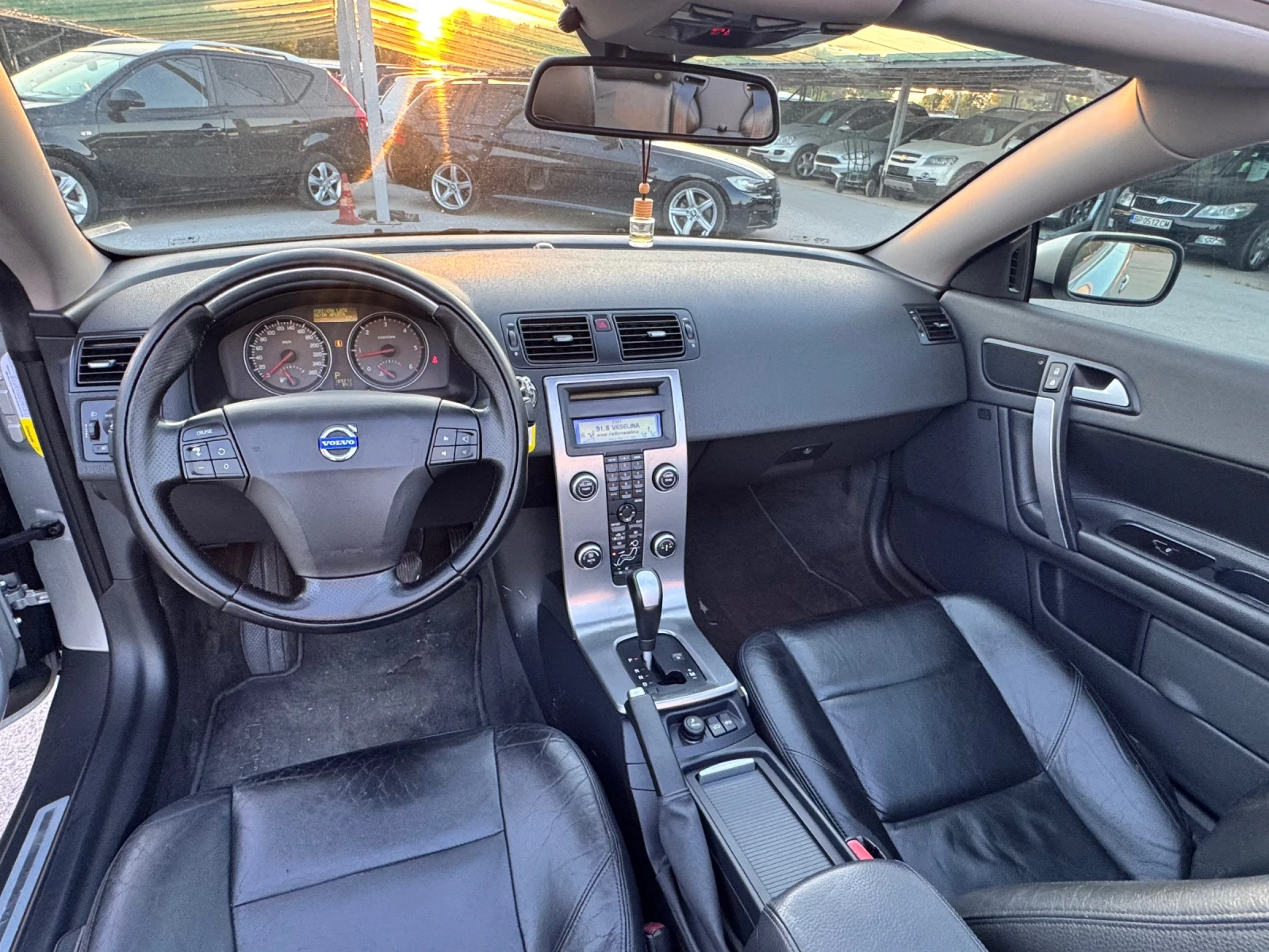 Volvo C70 2.4 D5 АВТОМАТ ИТАЛИЯ, снимка 8 - Автомобили и джипове - 54704577