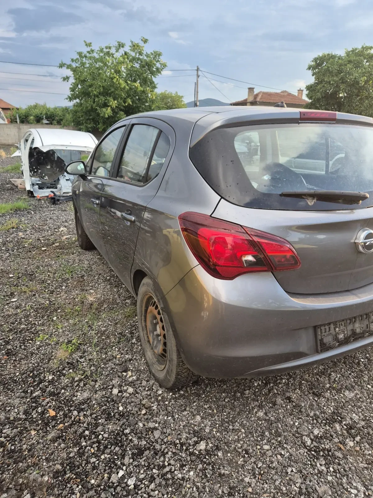Opel Corsa 1.4, снимка 2 - Автомобили и джипове - 54858021