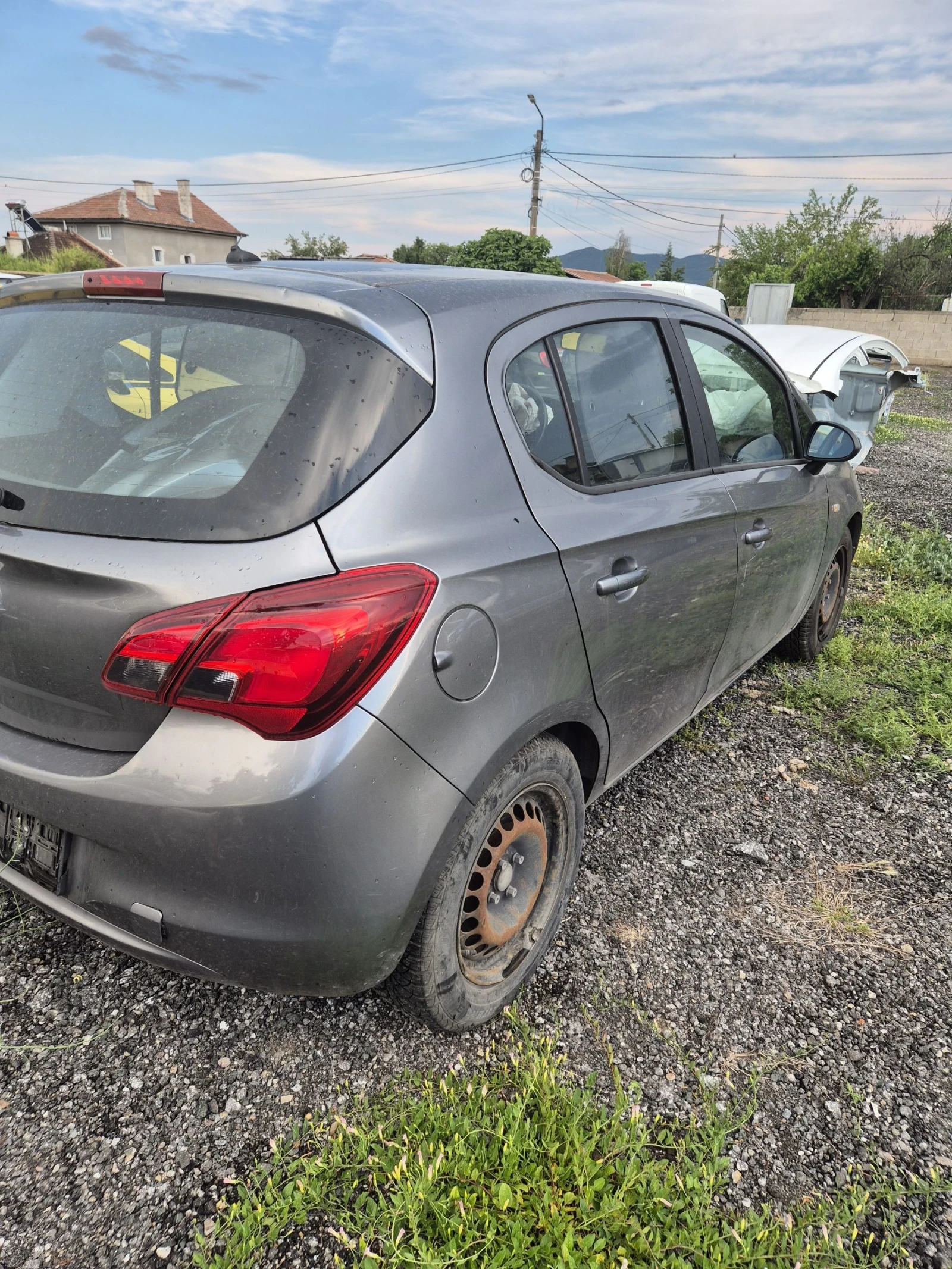 Opel Corsa 1.4, снимка 3 - Автомобили и джипове - 54858021