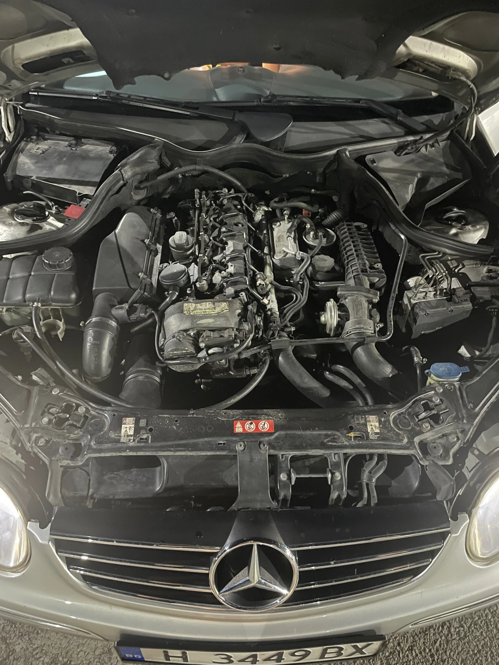 Mercedes-Benz CLK, снимка 9 - Автомобили и джипове - 54860733