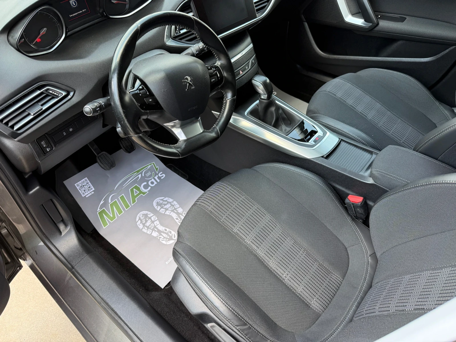 Peugeot 308 1.6hdi* 100h.p* EURO6* , снимка 9 - Автомобили и джипове - 55254621