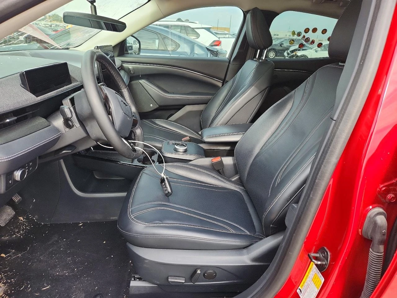 Ford Mustang Mach-E Premium, снимка 7 - Автомобили и джипове - 55288778