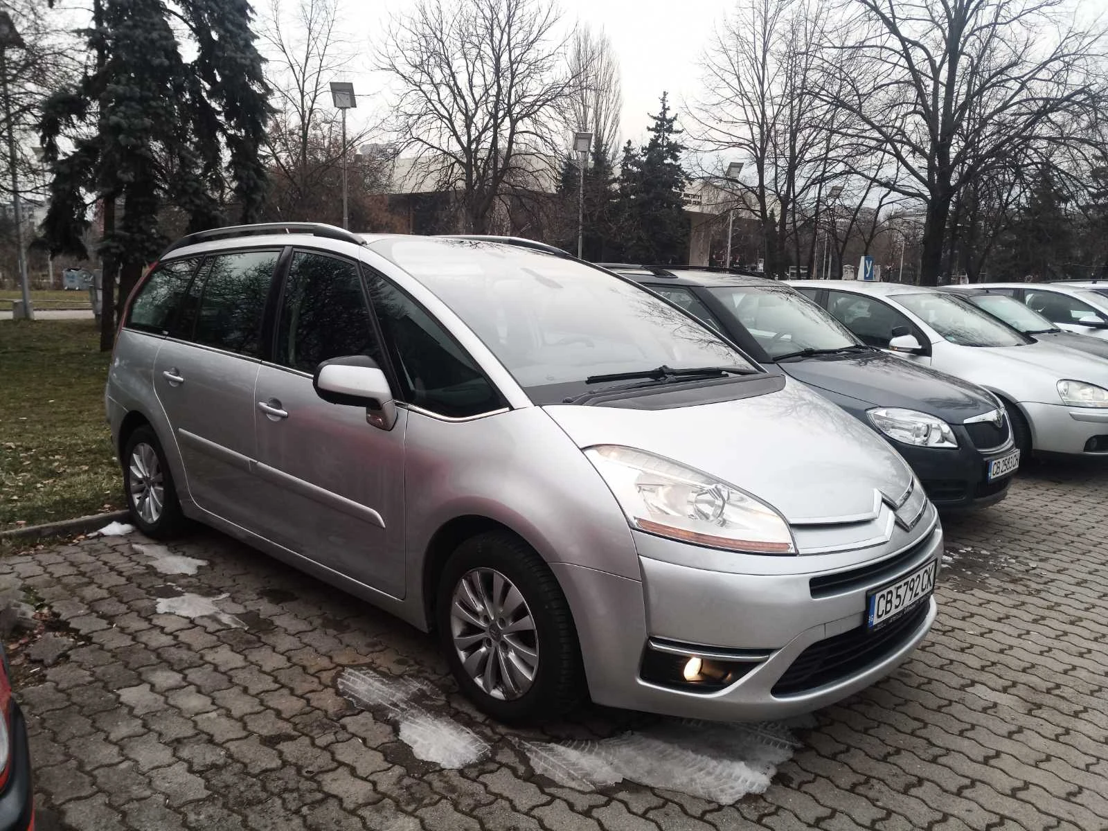 Citroen C4 Picasso, снимка 4 - Автомобили и джипове - 56729177